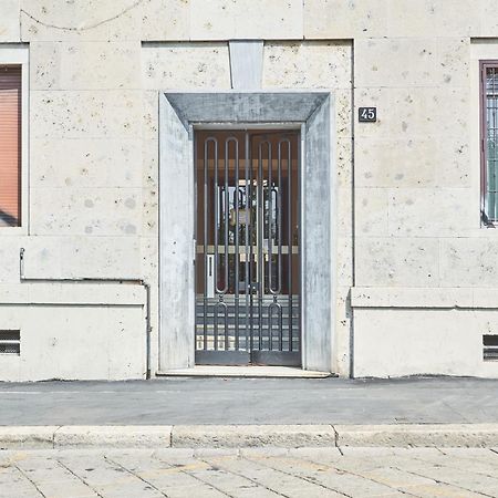 Spacious flat close to Fondazione Prada&Metro Milano Esterno foto